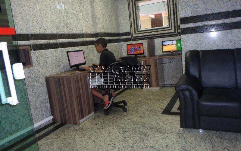 Apartamento em Praia Grande, no bairro CaiÃ§ara