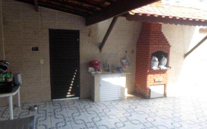 Casa em Praia Grande, no bairro MaracanÃ£