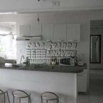Apartamento em Praia Grande, bairro Cidade Ocian