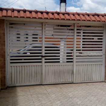 Casa em Praia Grande, bairro MaracanÃ£