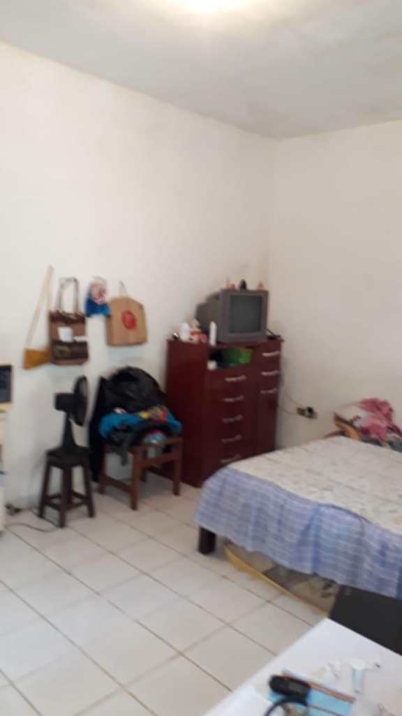 Casa em Praia Grande, no bairro Esmeralda