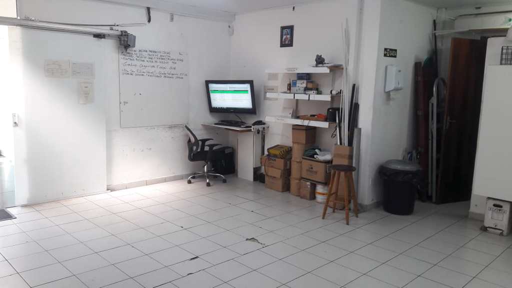 Loja em Praia Grande, no bairro CaiÃ§ara