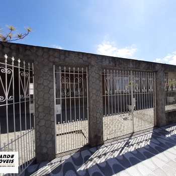 Casa em Praia Grande, bairro CaiÃ§ara