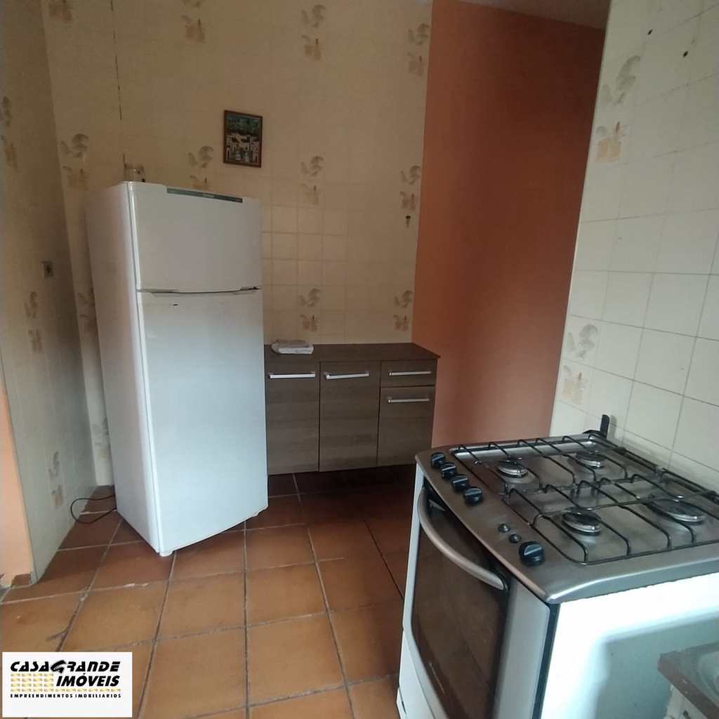 Casa em Praia Grande, no bairro CaiÃ§ara