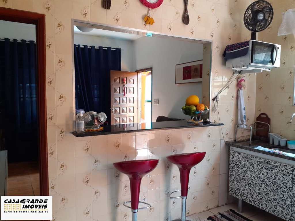 Casa em Praia Grande, no bairro MaracanÃ£