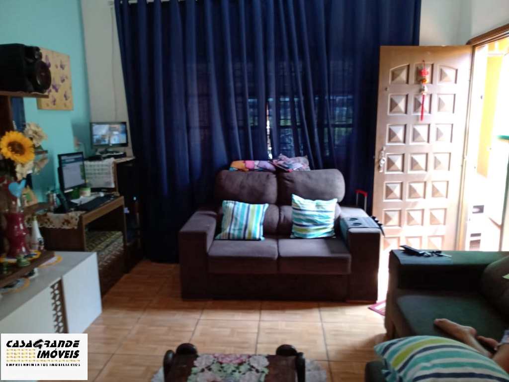 Casa em Praia Grande, no bairro MaracanÃ£