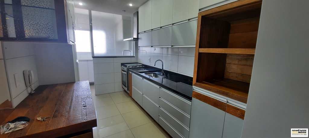Apartamento em Praia Grande, no bairro Guilhermina