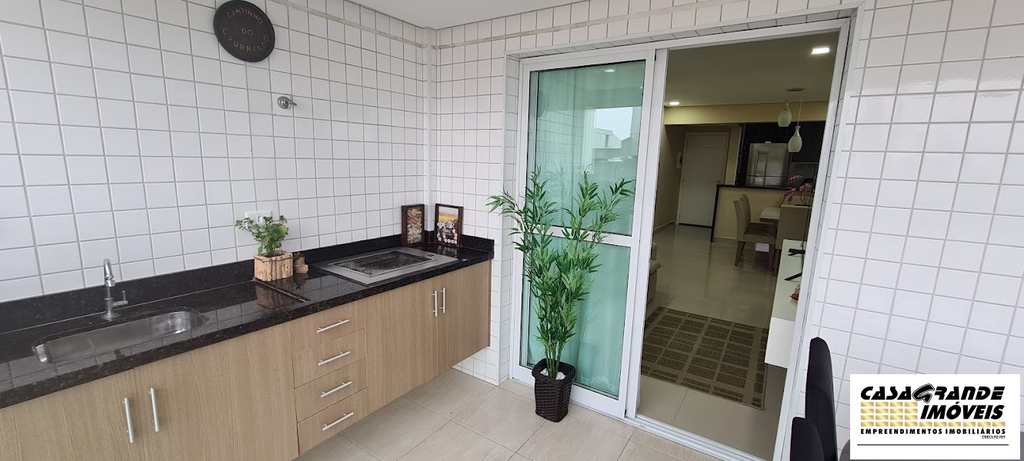 Apartamento em Praia Grande, no bairro Canto do Forte