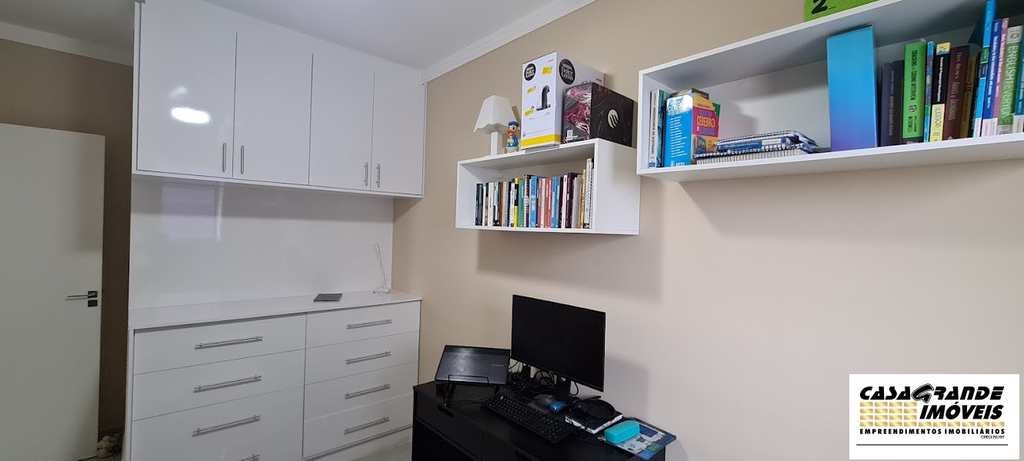 Apartamento em Praia Grande, no bairro Canto do Forte