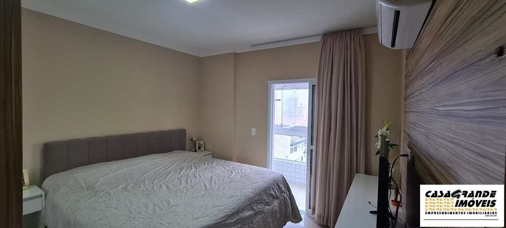 Apartamento em Praia Grande, no bairro Canto do Forte