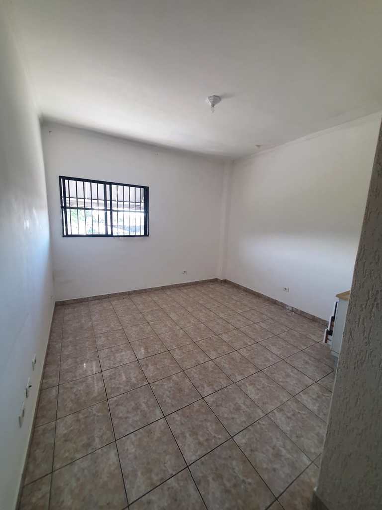 Kitnet em Praia Grande, no bairro CaiÃ§ara