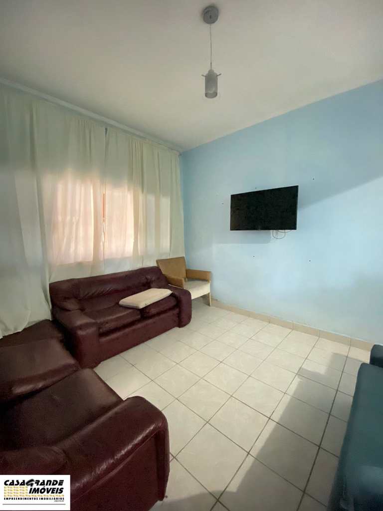 Casa em Praia Grande, no bairro Real