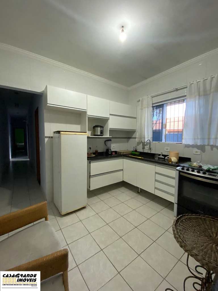 Casa em Praia Grande, no bairro Real