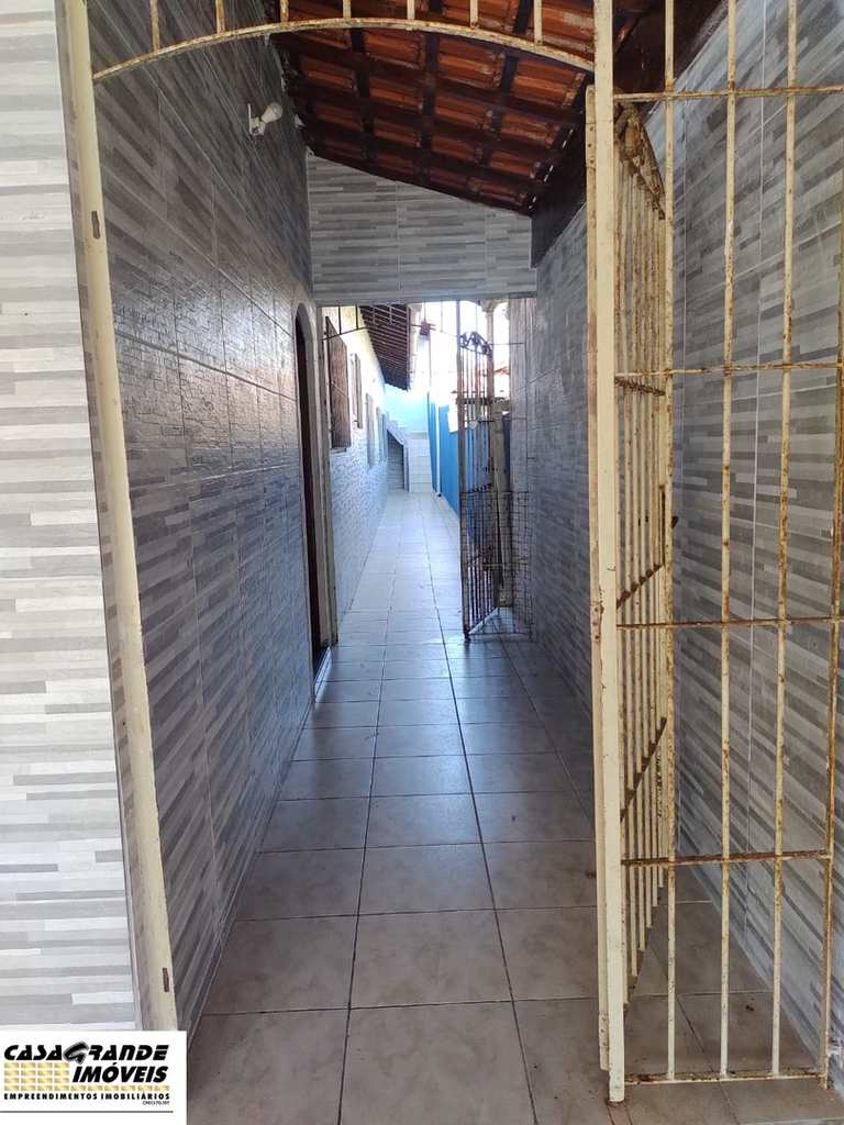 Casa em Praia Grande, no bairro Real