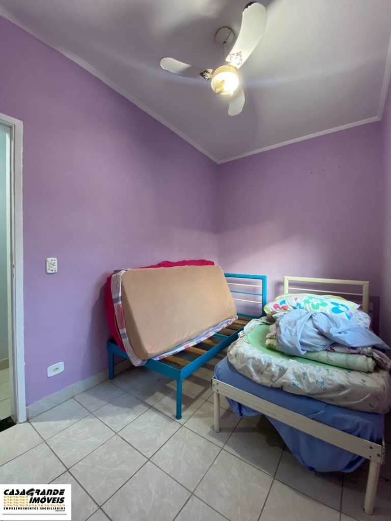 Casa em Praia Grande, no bairro Real