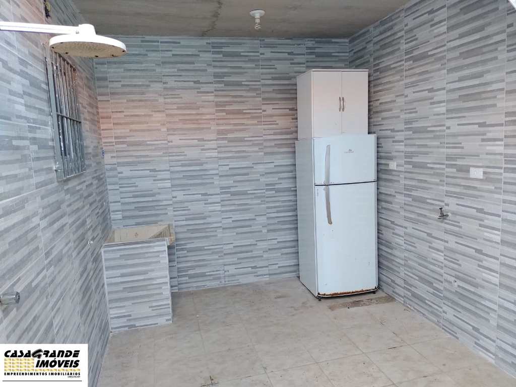 Casa em Praia Grande, no bairro Real