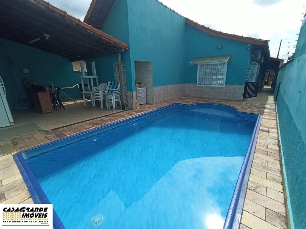 Casa em Praia Grande, no bairro MaracanÃ£