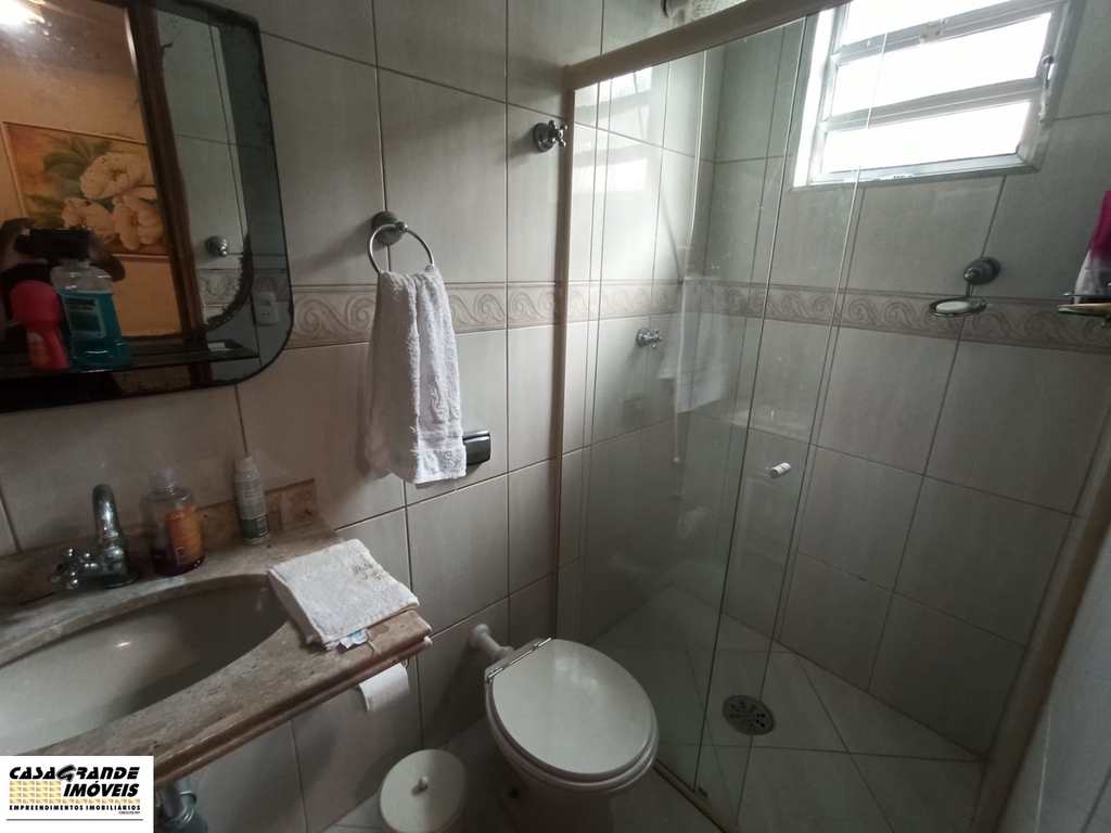 Casa em Praia Grande, no bairro MaracanÃ£