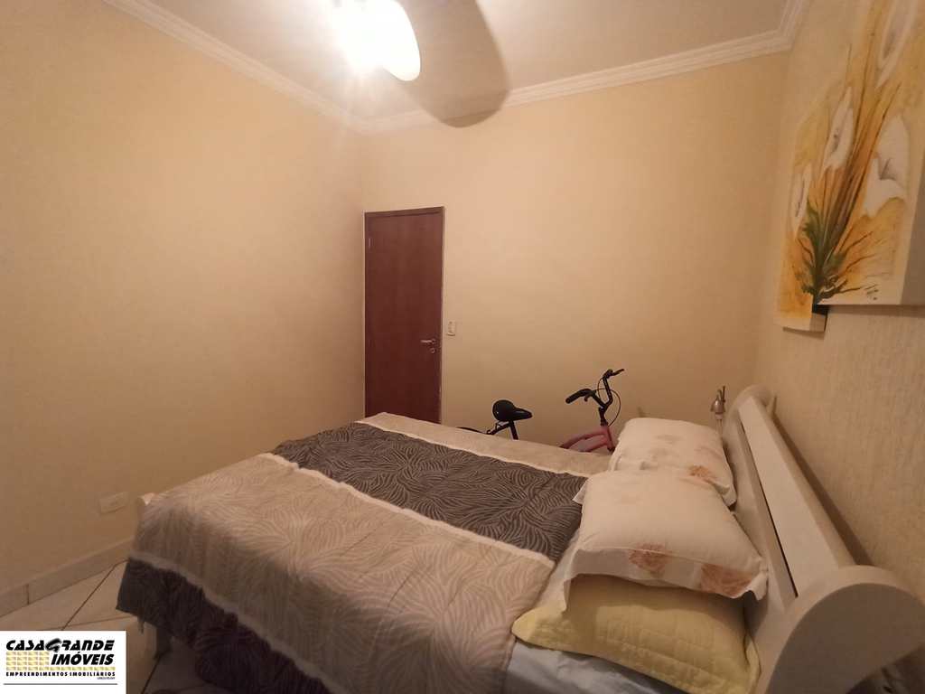 Casa em Praia Grande, no bairro MaracanÃ£