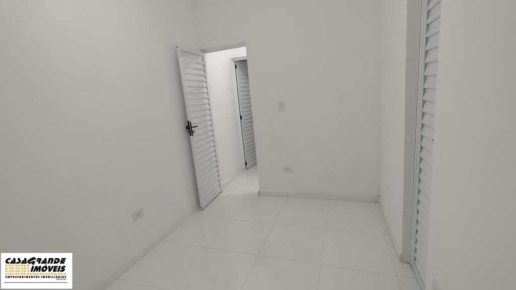 Sobrado de CondomÃ­nio em Praia Grande, no bairro Nova Mirim