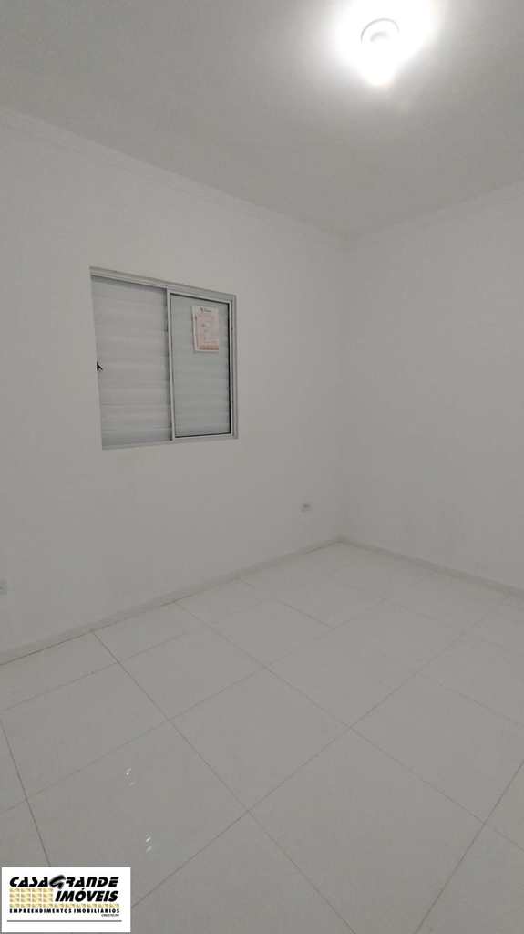 Sobrado de CondomÃ­nio em Praia Grande, no bairro Nova Mirim