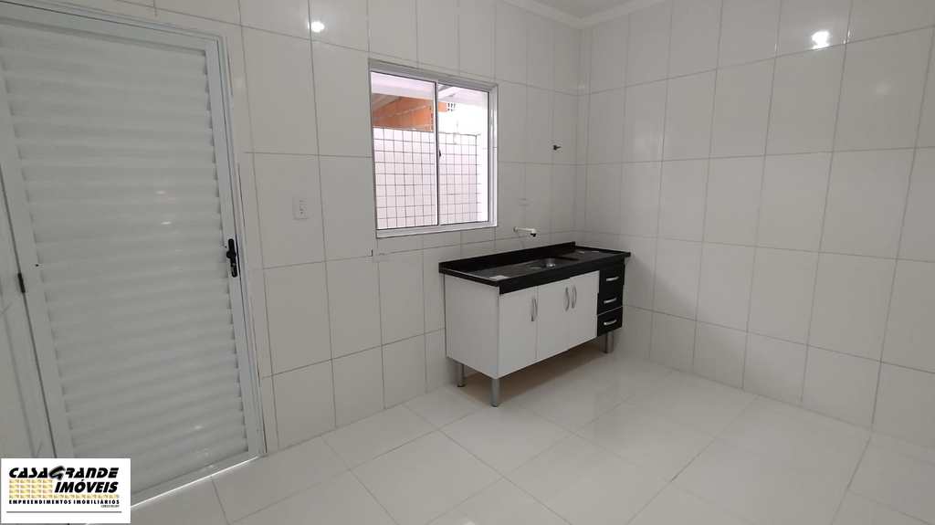 Sobrado de CondomÃ­nio em Praia Grande, no bairro Nova Mirim