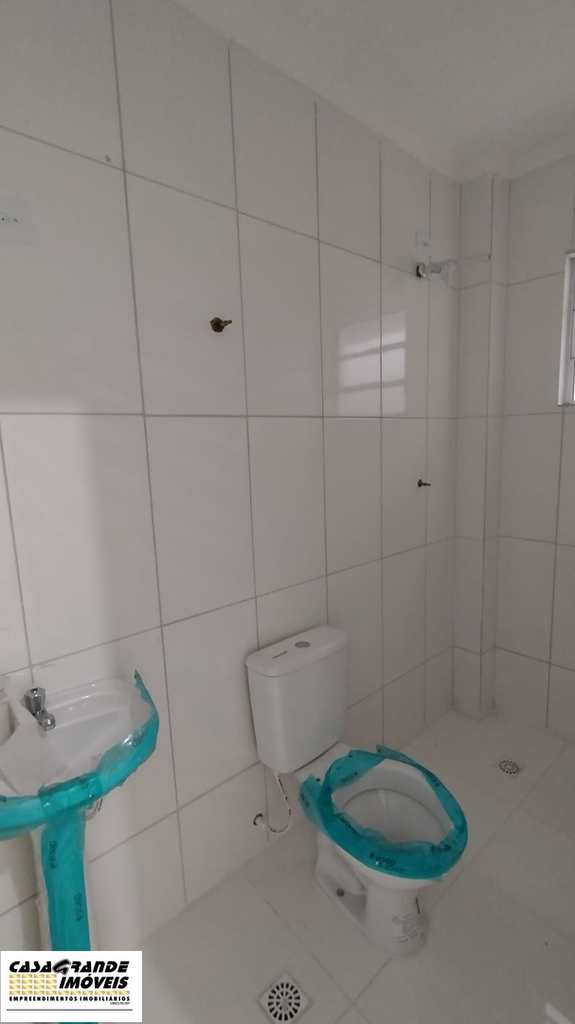 Sobrado de CondomÃ­nio em Praia Grande, no bairro Nova Mirim