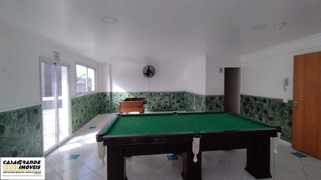 Apartamento em Praia Grande, no bairro MaracanÃ£