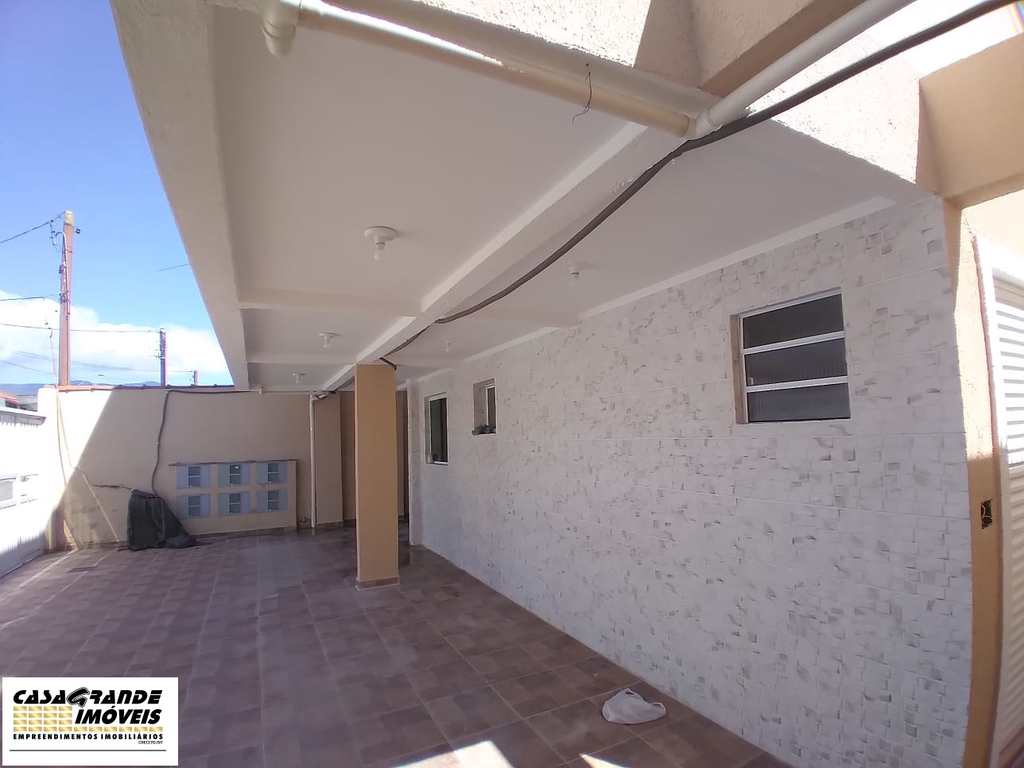 Casa de CondomÃ­nio em Praia Grande, no bairro MaracanÃ£