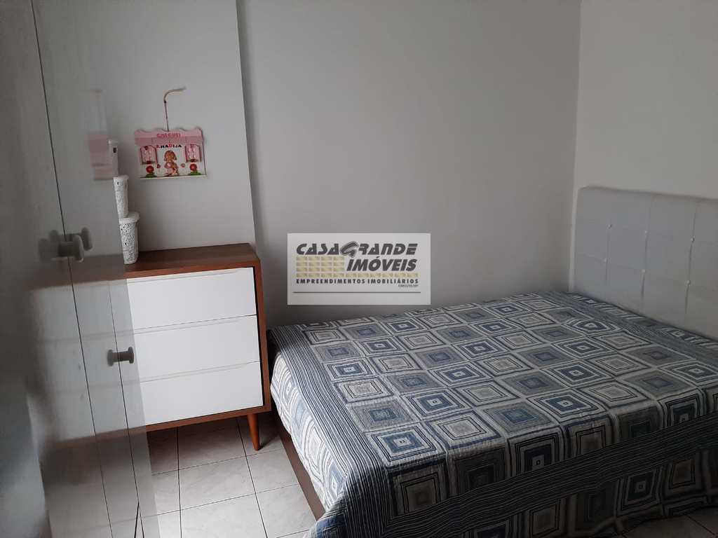 Apartamento em Praia Grande, no bairro CaiÃ§ara