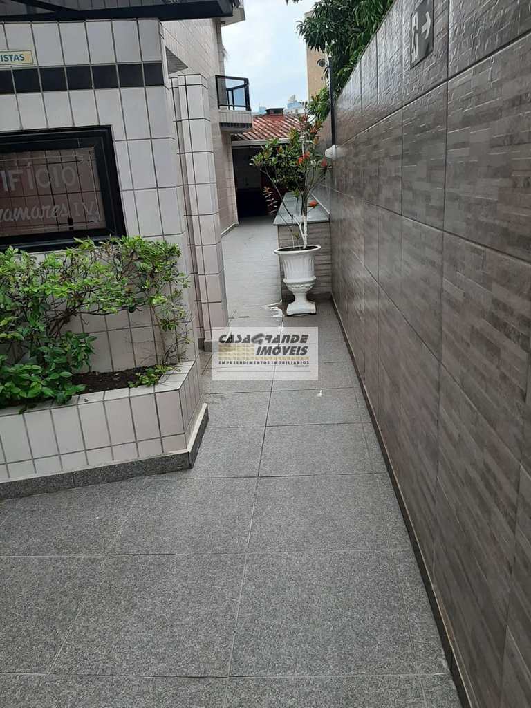 Apartamento em Praia Grande, no bairro CaiÃ§ara