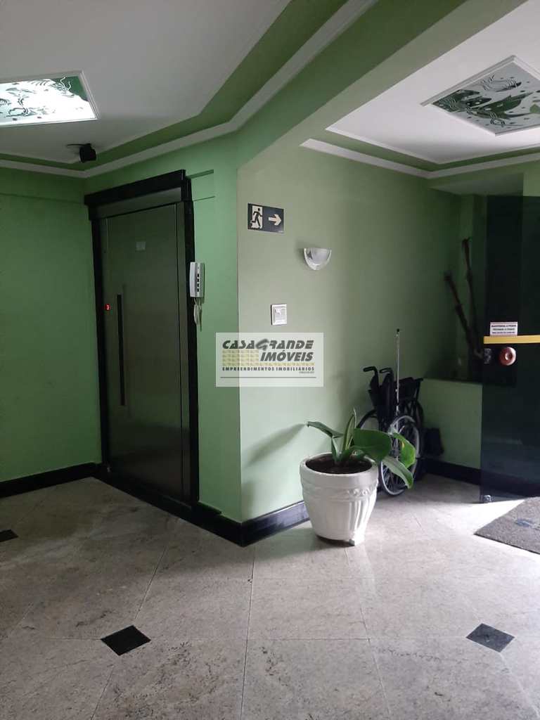 Apartamento em Praia Grande, no bairro CaiÃ§ara