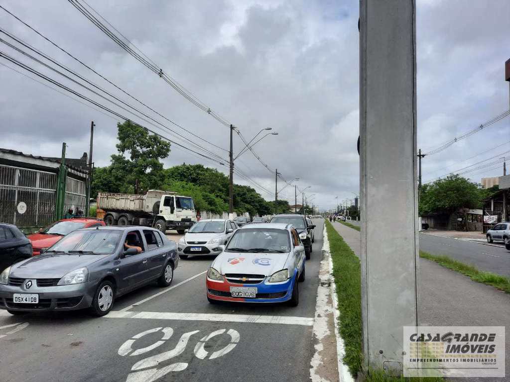 Conjunto Comercial em Praia Grande, no bairro Nova Mirim