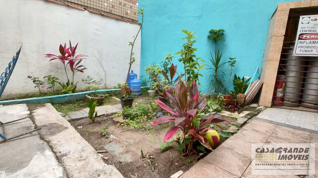 Casa em Praia Grande, no bairro CaiÃ§ara