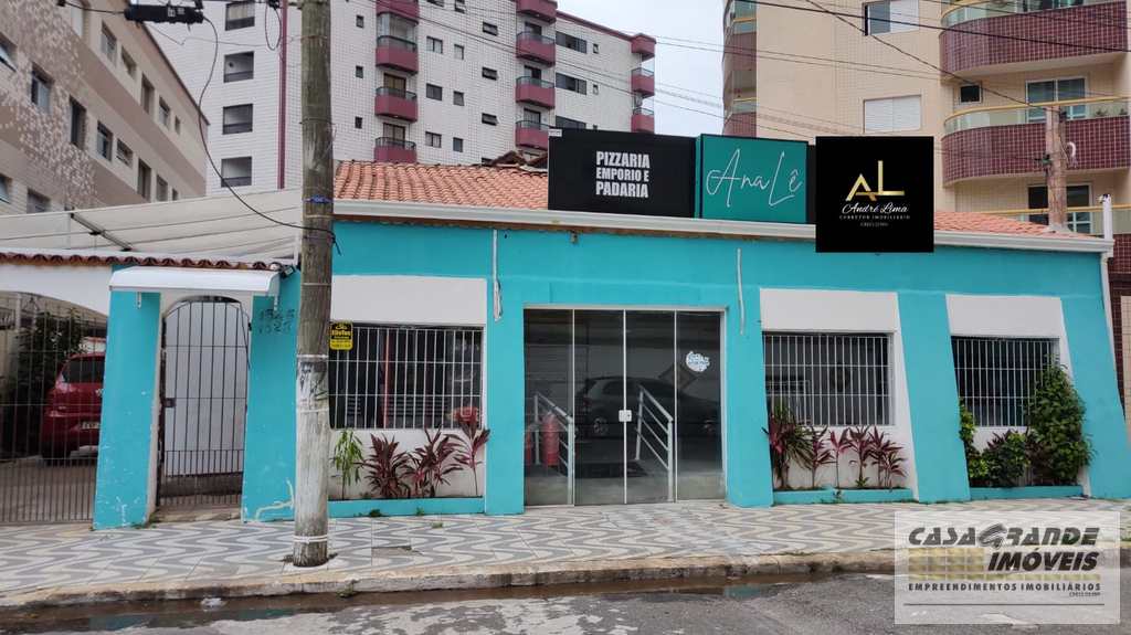 Casa em Praia Grande, no bairro CaiÃ§ara