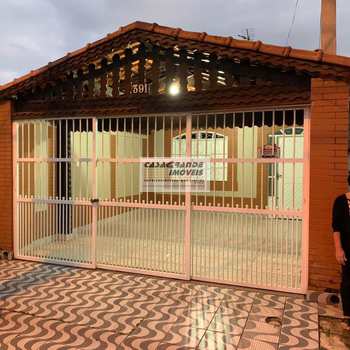 Casa em Praia Grande, bairro MaracanÃ£