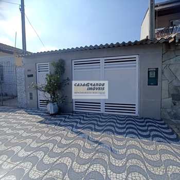 Casa em Praia Grande, bairro Tupi