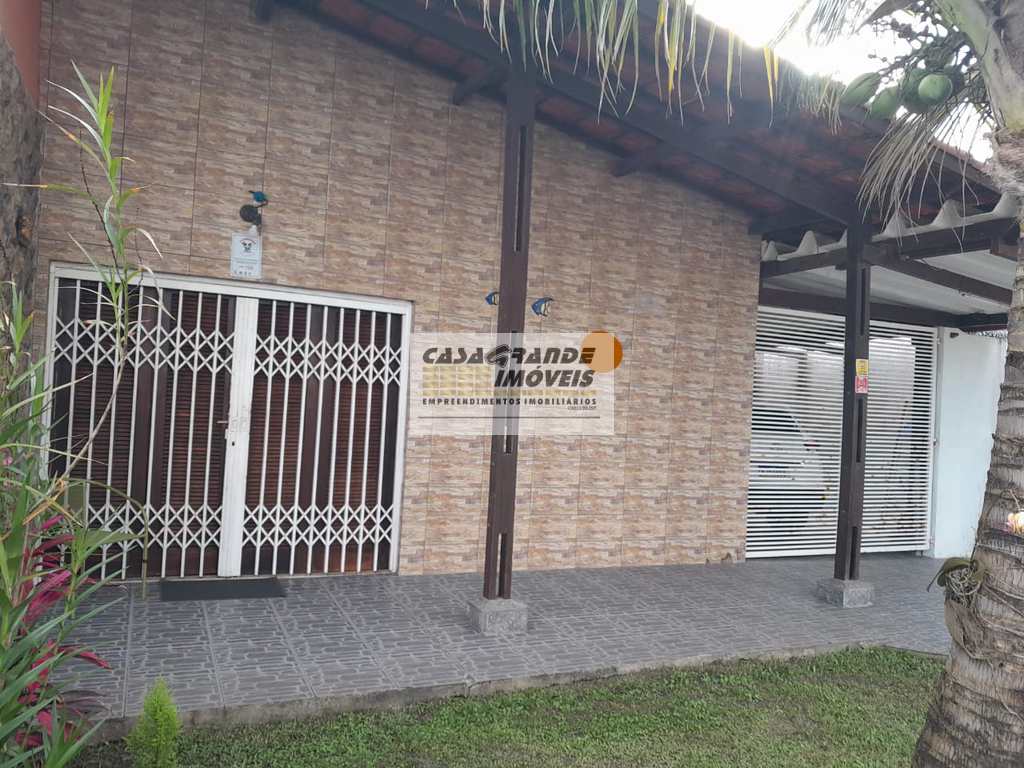 Casa em Praia Grande, no bairro Real