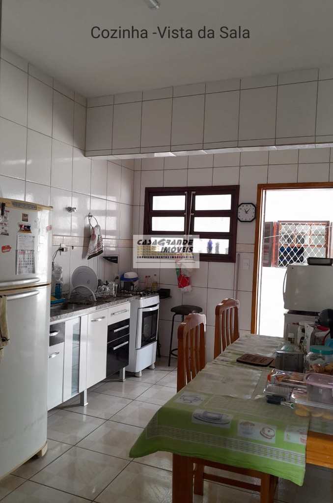 Casa em Praia Grande, no bairro Real