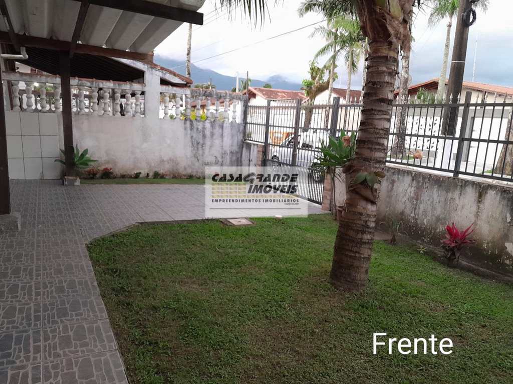 Casa em Praia Grande, no bairro Real