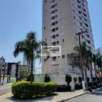 Apartamento em Praia Grande, bairro CaiÃ§ara