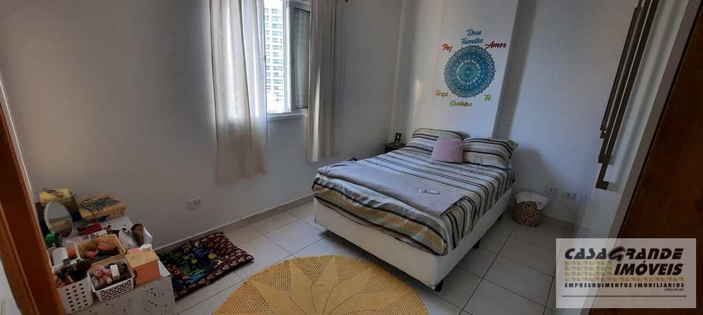 Apartamento em Praia Grande, no bairro CaiÃ§ara