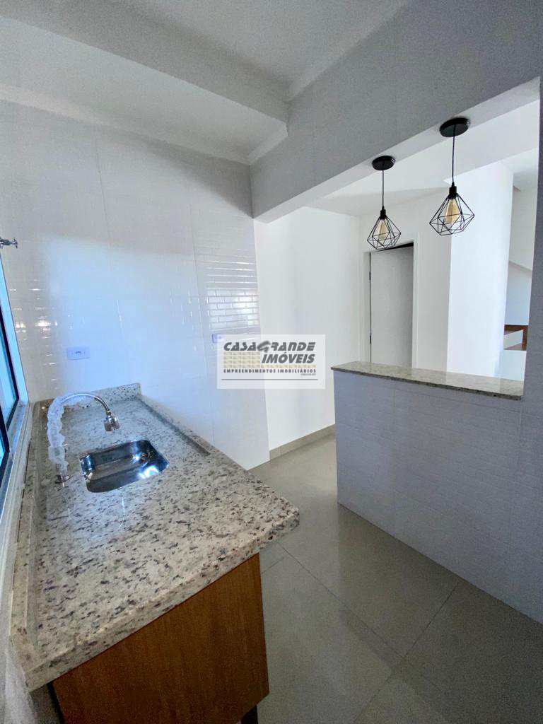 Casa de CondomÃ­nio em Praia Grande, no bairro Real