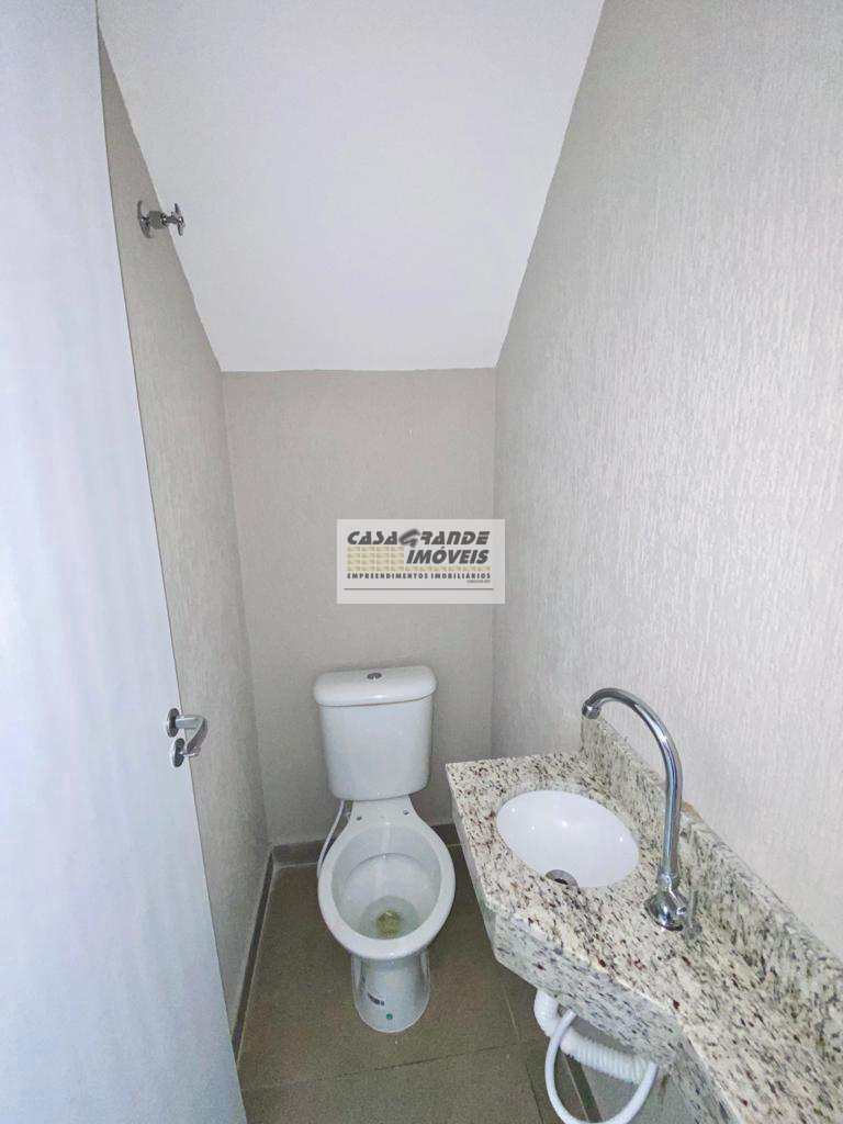 Casa de CondomÃ­nio em Praia Grande, no bairro Real