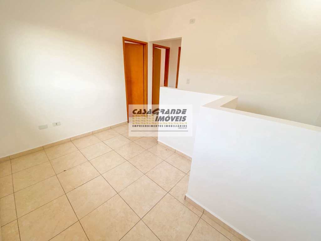 Casa de CondomÃ­nio em Praia Grande, no bairro Samambaia