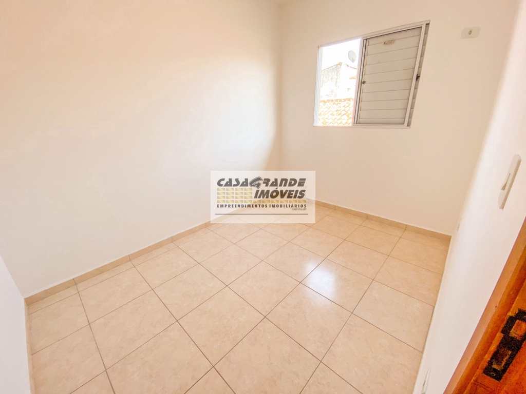 Casa de CondomÃ­nio em Praia Grande, no bairro Samambaia