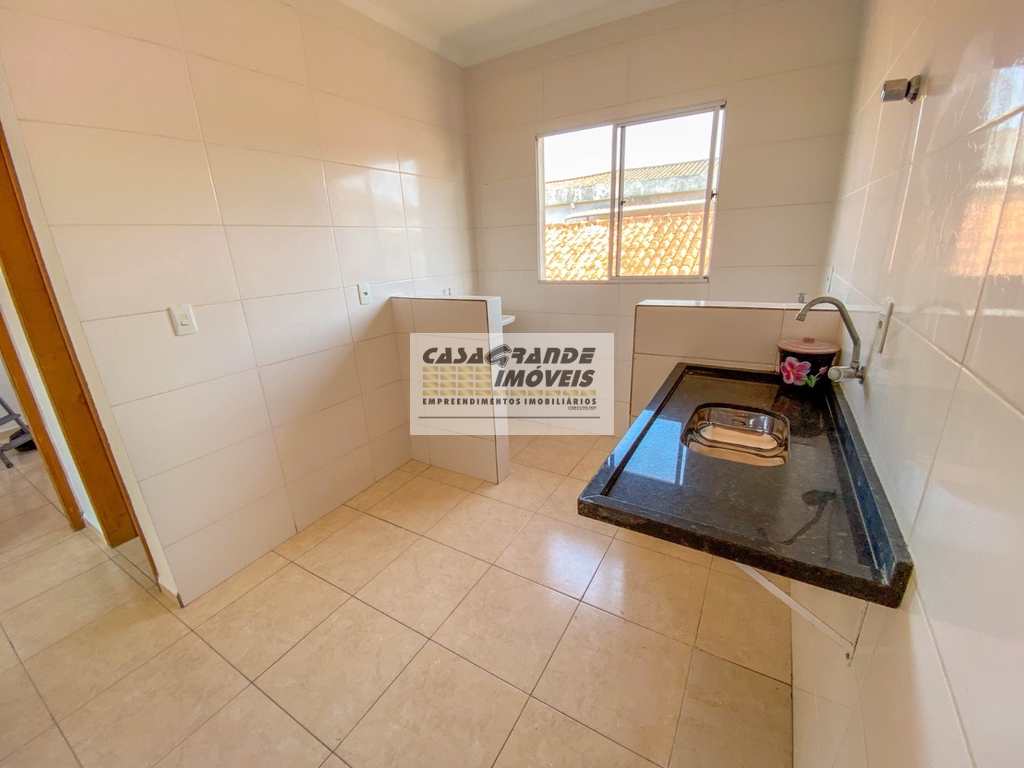 Casa de CondomÃ­nio em Praia Grande, no bairro Samambaia