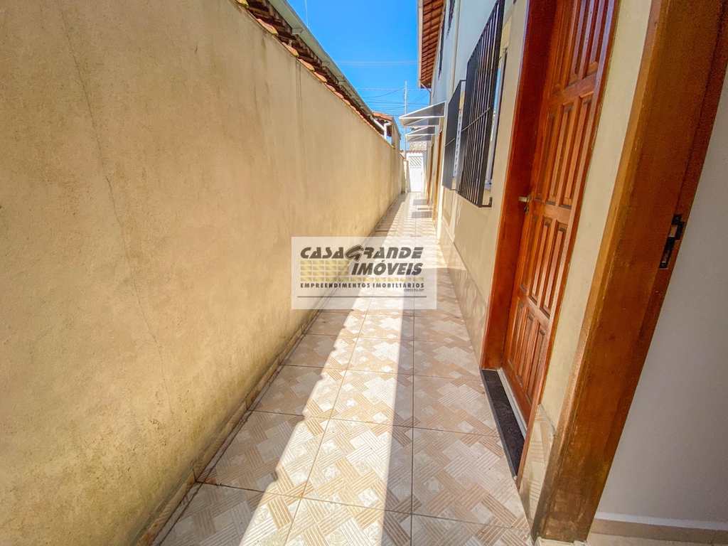 Casa de CondomÃ­nio em Praia Grande, no bairro Samambaia