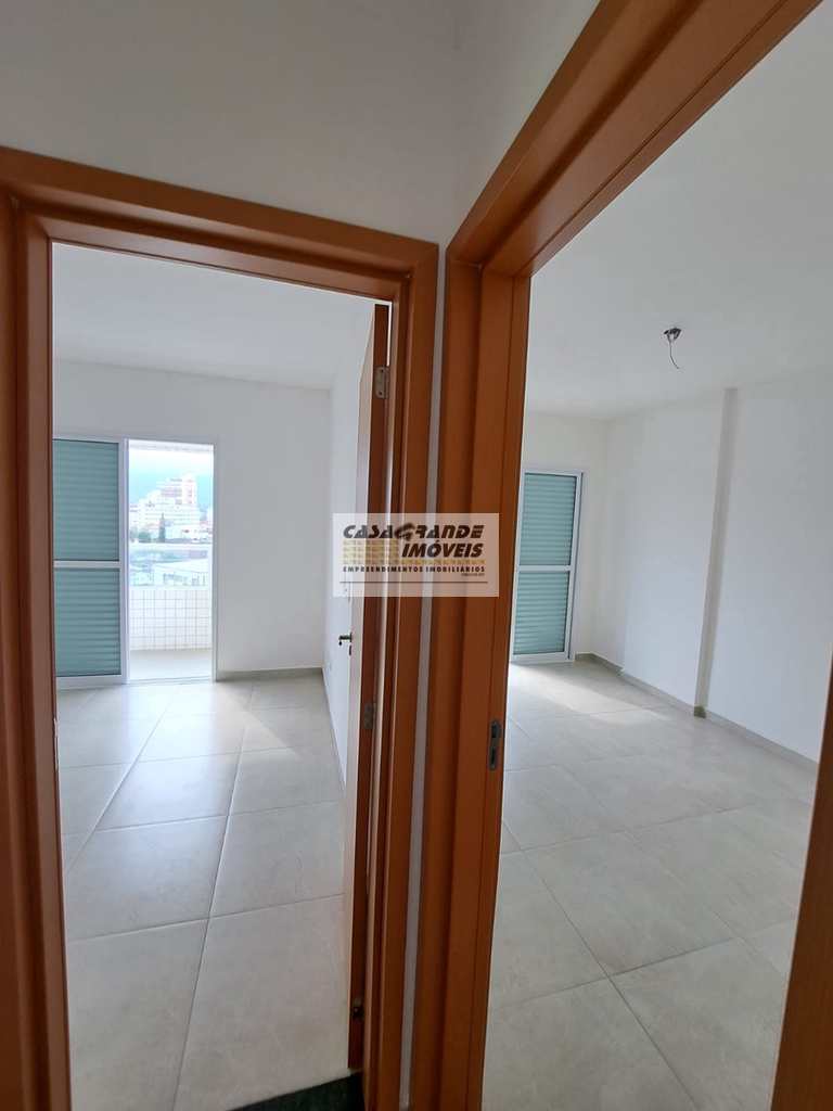 Apartamento em Praia Grande, no bairro CaiÃ§ara