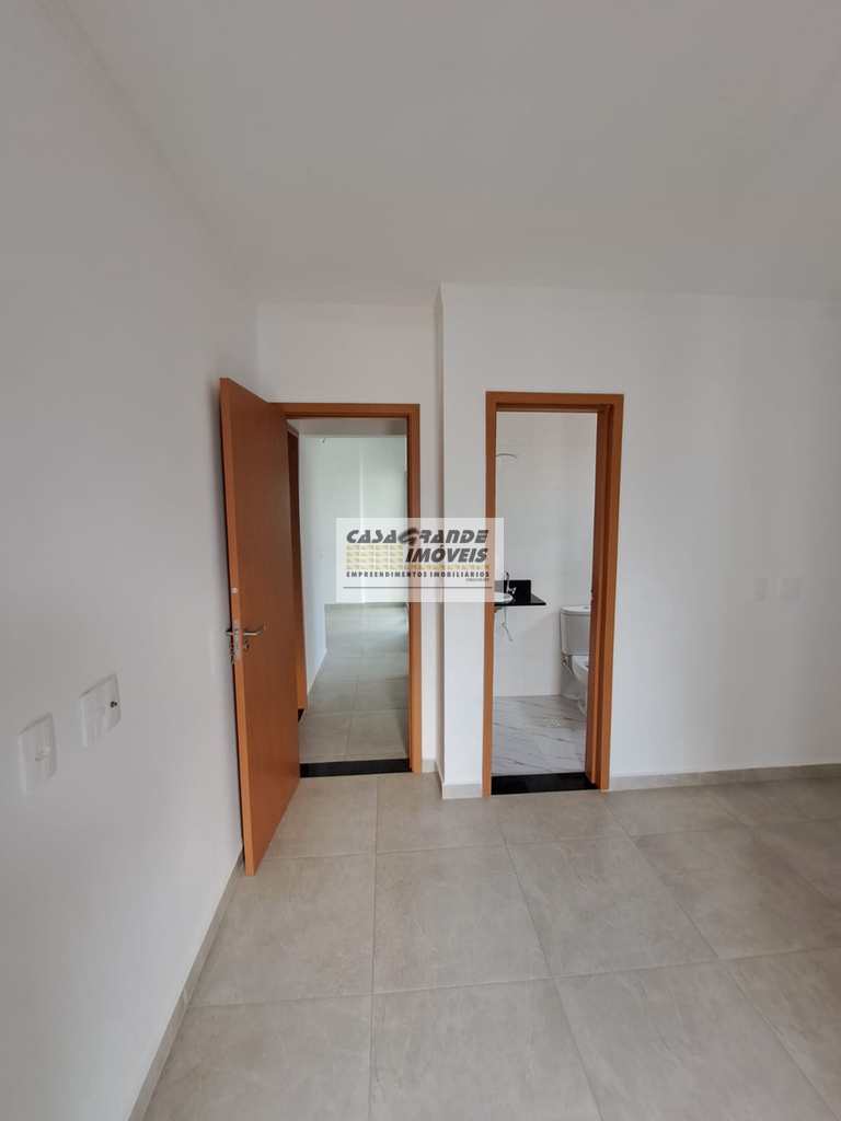 Apartamento em Praia Grande, no bairro CaiÃ§ara